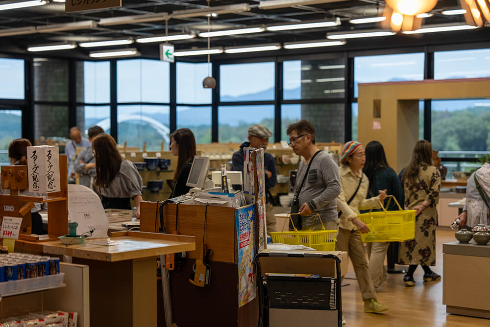 どんぶり会館まつり