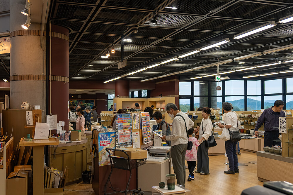 どんぶり会館まつり